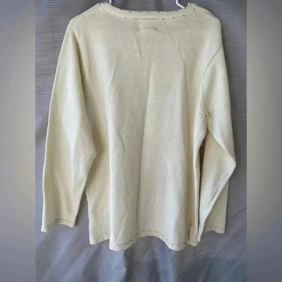 Quacker Factory Cream Sweater with Gold Sleigh Design - Picture 9 of 9
